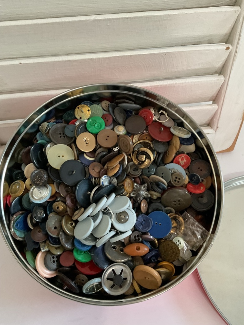 Mixed Sewing Buttons in Tin - Multicolor Craft Supply 3 Pounds